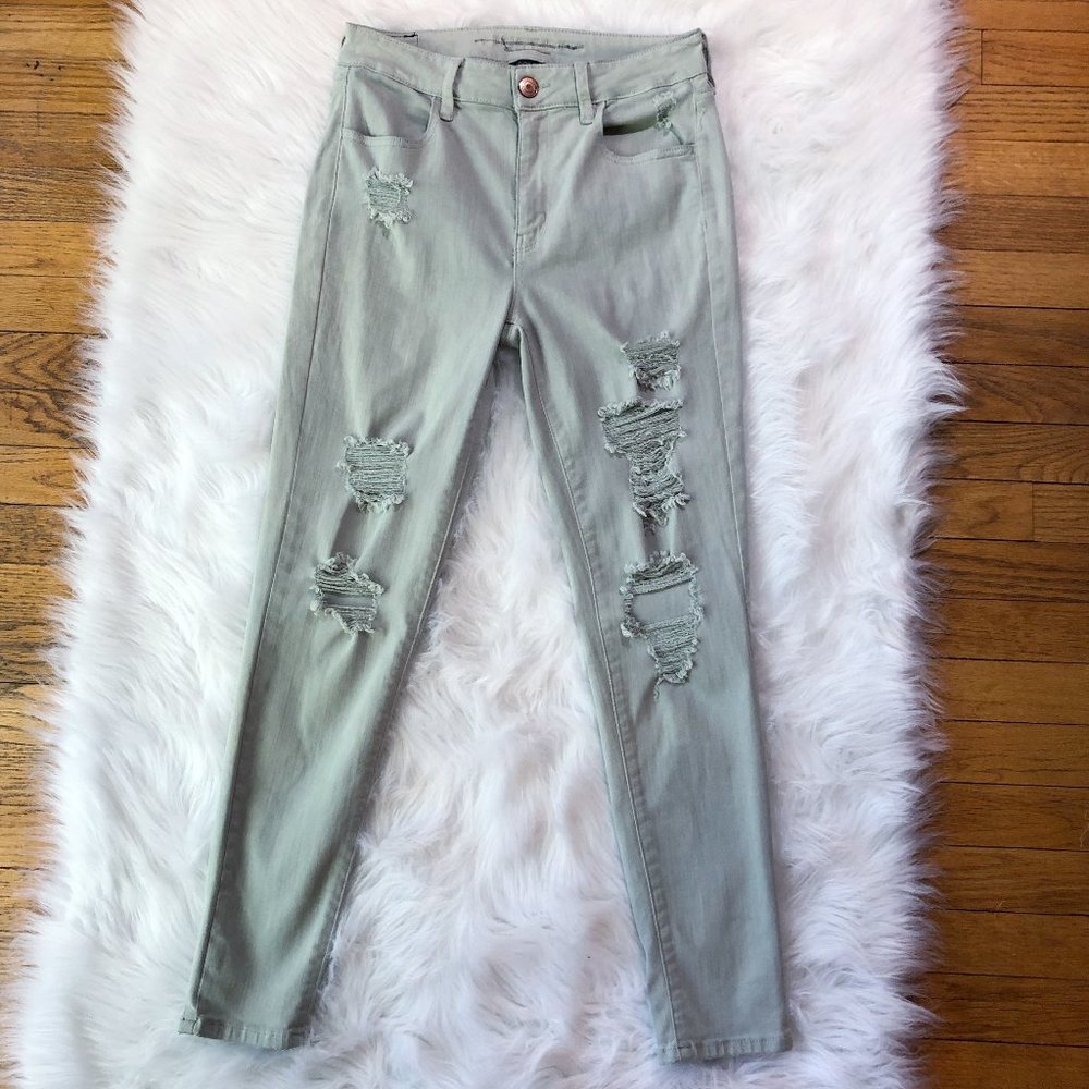 AEO Distressed Hi-Rise Jegging Next Level 6